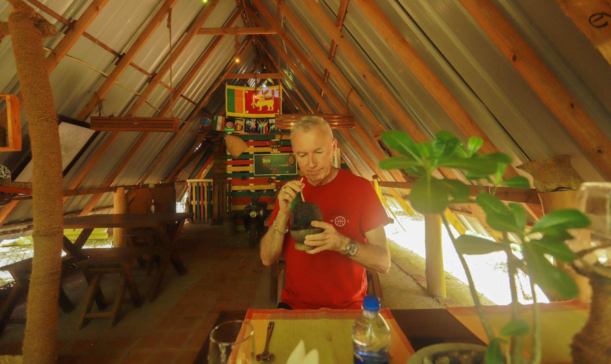 Dinna Nature Hostel Сигирия Экстерьер фото