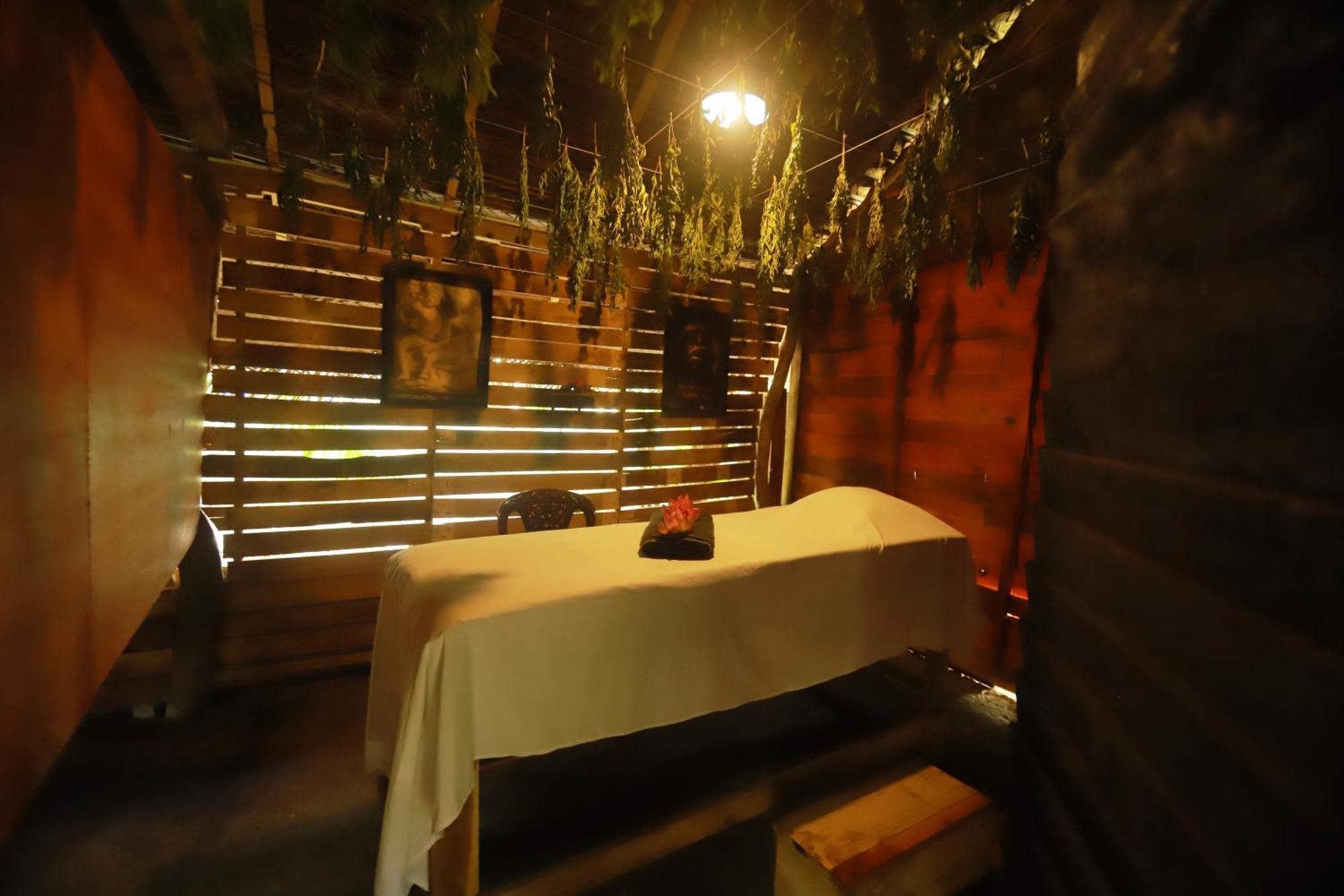 Dinna Nature Hostel Сигирия Экстерьер фото