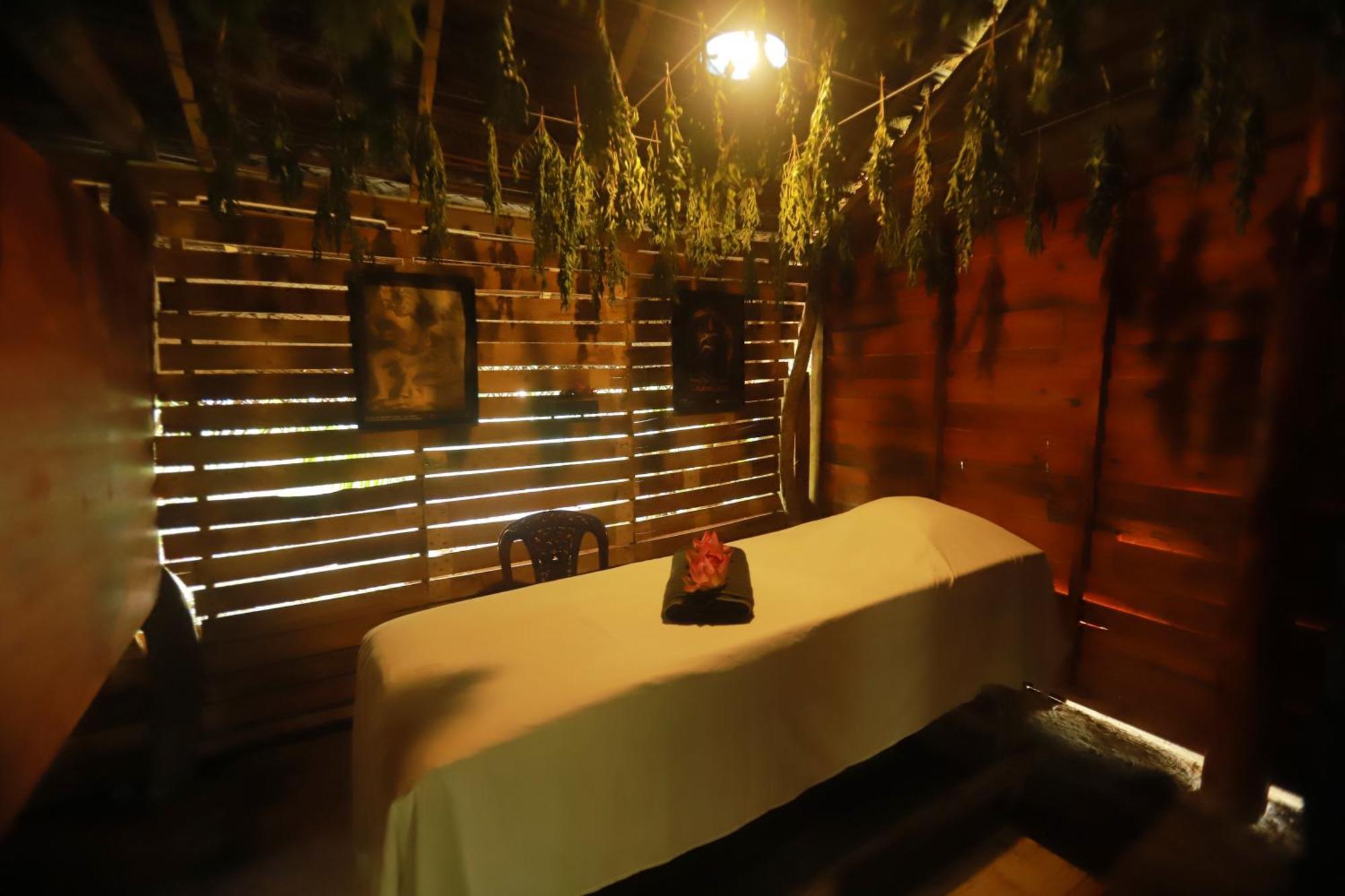 Dinna Nature Hostel Сигирия Экстерьер фото