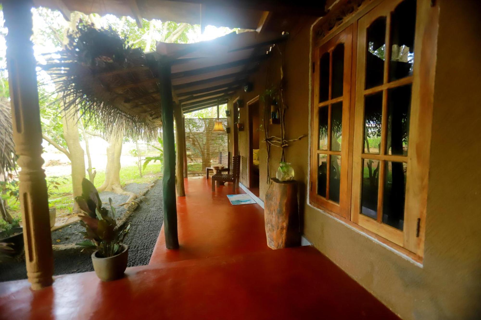 Dinna Nature Hostel Сигирия Экстерьер фото